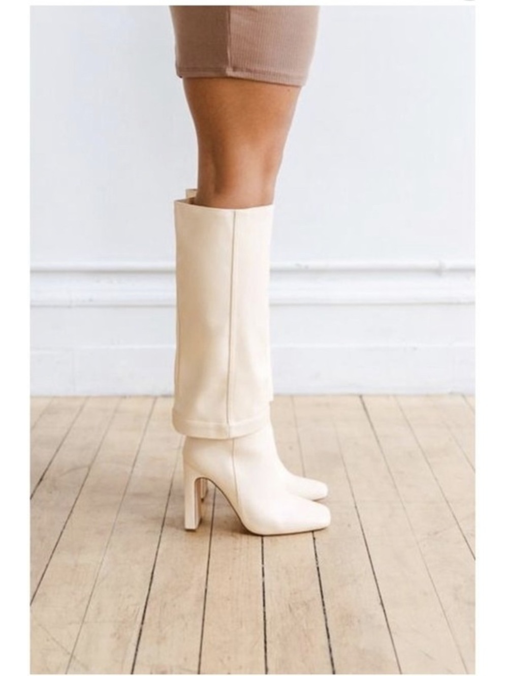 Lulus LORLIA Almond Boots Size 7